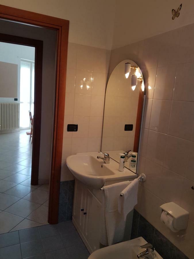 Come A Casa Villastellone Luaran gambar